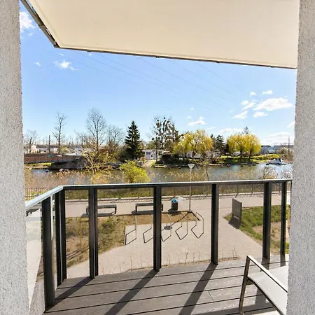 Stylish With River View & Balcony Near Old Town * Gdansk